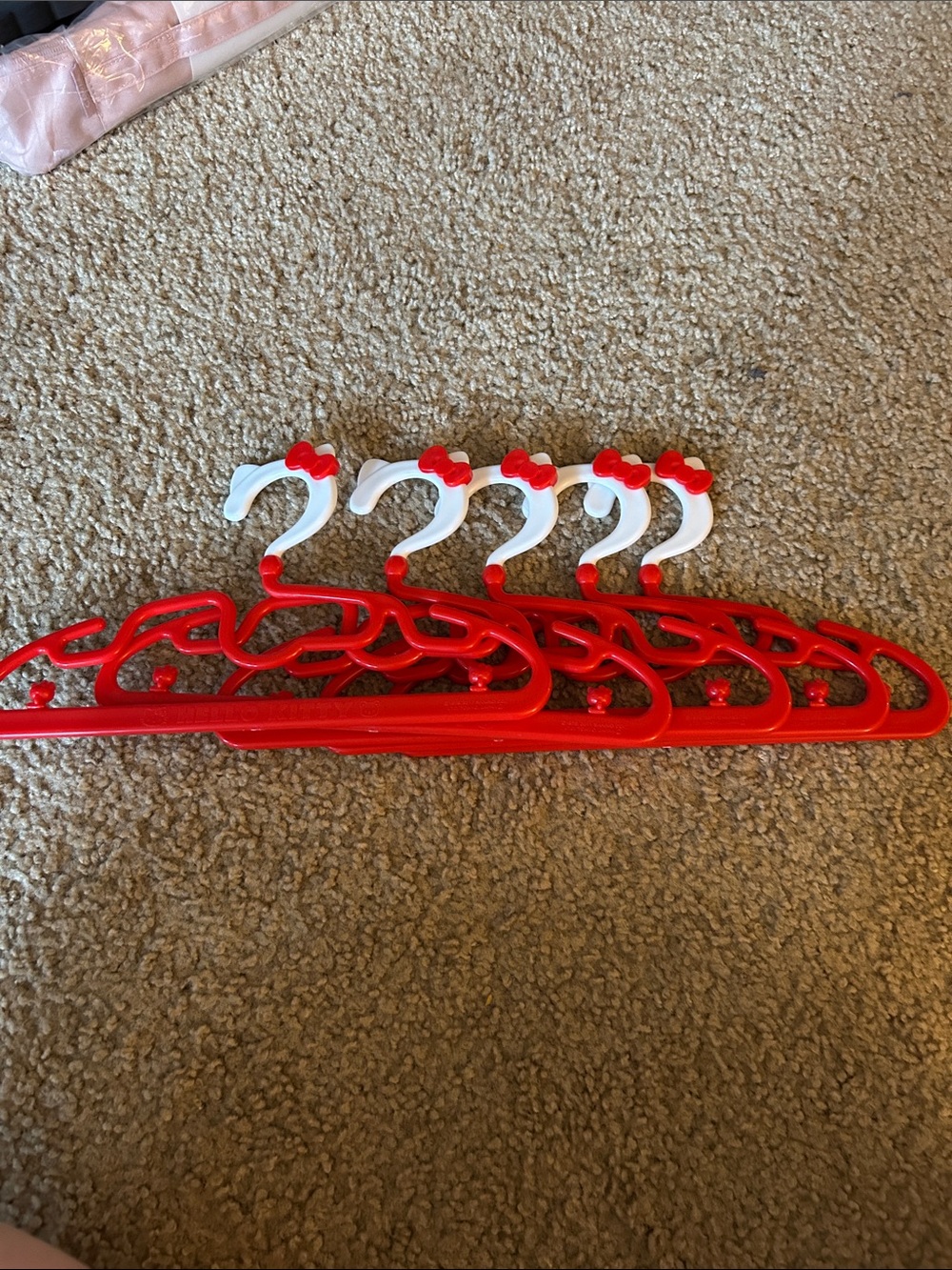 Hello Kitty Children's Hangers with White & Red Bow Hooks - Set of 5